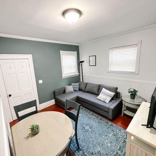 Historic Peaceful Apartment New Haven Buitenkant foto